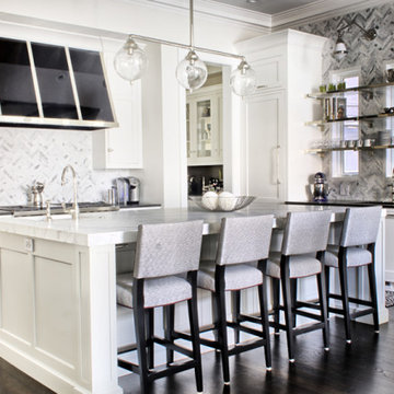 Lincoln Park, IL - Spraying Kitchen Cabinets and Interior