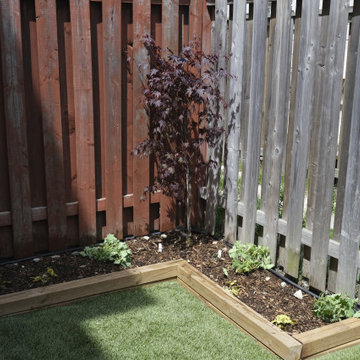 Small Corner Garden - Toronto