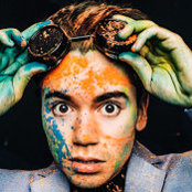 Noah Galvin's photo