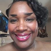 Eursula Jones's photo