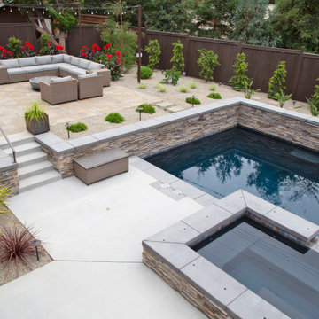 Rustic Modern Outdoor Entertainment Retreat