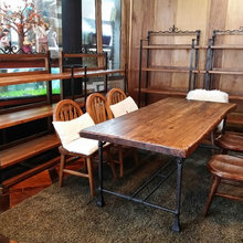 Forged iron and wood furniture(단조철과 목재가구)