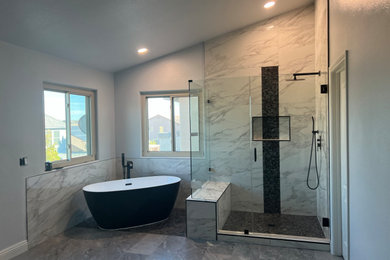 Example of a bathroom design in Las Vegas