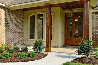 Example of a mountain style exterior home design in New Orleans
