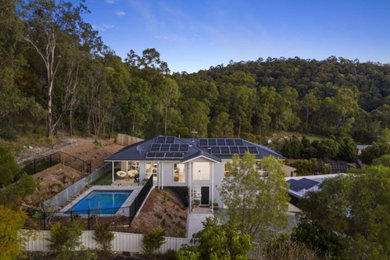 Oberirdischer, Mittelgroßer Moderner Pool hinter dem Haus in individueller Form in Gold Coast - Tweed