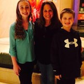 Joanie Peretzman's photo