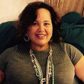 Yvette Selby's photo
