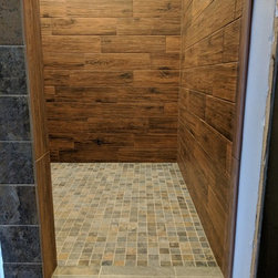 TILE SHOWERS - Tile