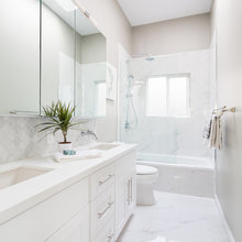 doorless shower enclosures