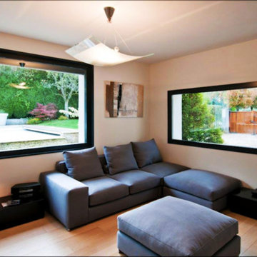Renovation; transformation d'un garage en salon TV et musique