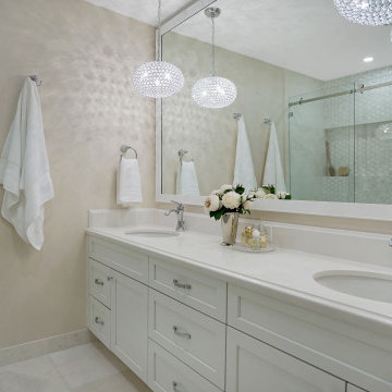 Emery Bathroom: Girls Bath
