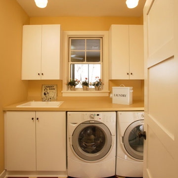 Sunny and Simply Laundry Room!