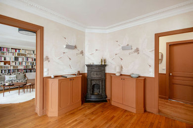 Exemple d'une salle à manger chic.