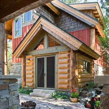 Lakeside Luxury Getaway