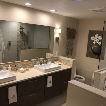 Contemporary Master Bath With Flare