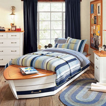 sam's room