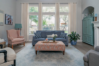 Example of a transitional living room design