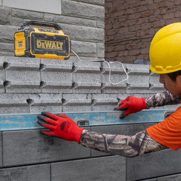 Soil Retention Wall for Toronto Home