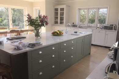 Design ideas for a traditional kitchen in Hampshire.
