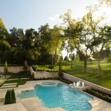 Free Form Gunite with Spa