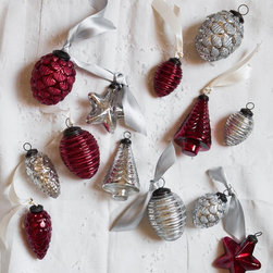 PRODUCTS | Ornament Sets - Christmas Ornaments