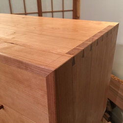 Hikido Cabinet - Products