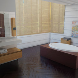 Tub - Bathtubs