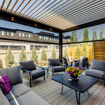 Calgary West StruXure Adjustable Pergola with Phantom Motorized Screens