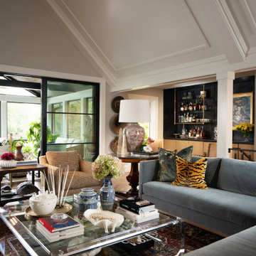 Art-filled Ranch on Natural Bridge