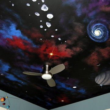 Space Night Sky Ceiling Mural in a kids bedroom by Tom Taylor of MuralArt.com