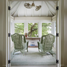 Rate these chairs 1I love it-2 its good-3 no not my house