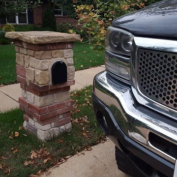 Mailbox in Sunset Hills, Mo