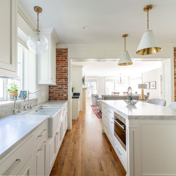 Beautiful Addition to Shingle-Style Home in Historic Chagrin Falls