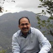 Deepak Puranams foto