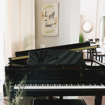Traditional mixed with warm casual touches