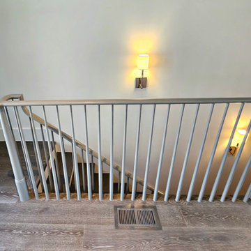 Project #112 | Traditional Staircase with Continuous Rail System