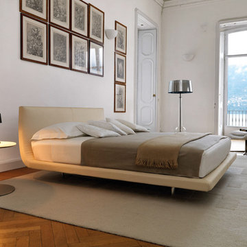 Bed / Lit