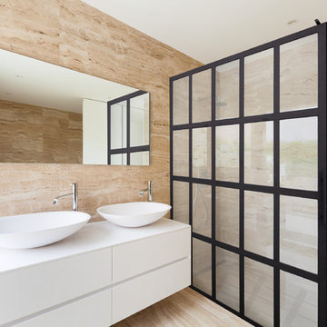 Featured: Coastal Shower Doors