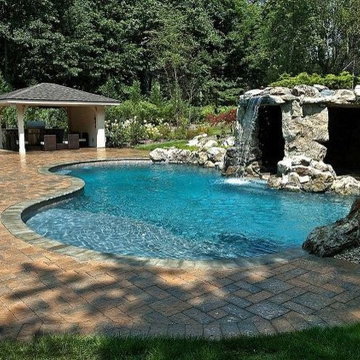 Water Feature for Freeform Pool (Long Island/NY):