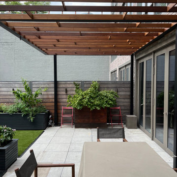 Williamsburg Terrace Garden