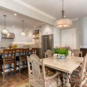 Transitional Warmth on Walnut Avenue