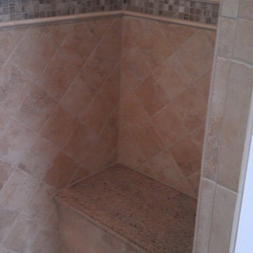South Lyon Ceramic Tile Shower and Floor