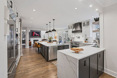Kitchen - mid-sized modern kitchen idea in DC Metro with shaker cabinets and quartz countertops
