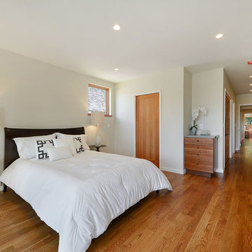 551 Santa Clara