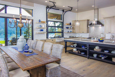 Kitchen - farmhouse kitchen idea in Seattle