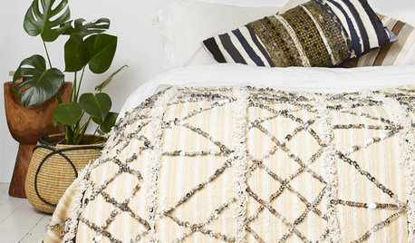10 Creative Ways to Display Your Travel Souvenirs