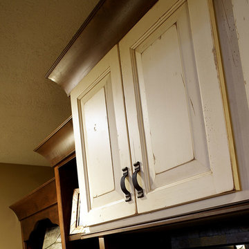 Door style: Chesapeake | Species: Paint grade | Finish: Linen