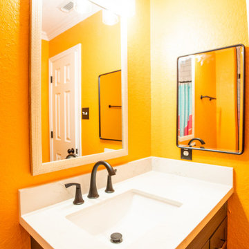 Exotic kids bathroom at Star Ridge