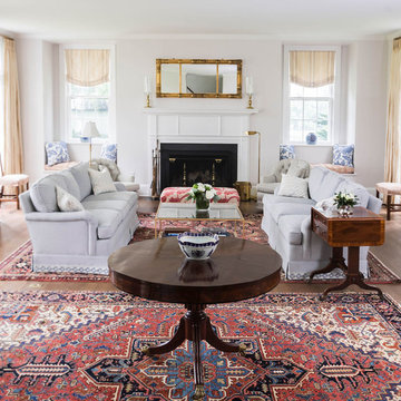 Elegant Traditional Living Room