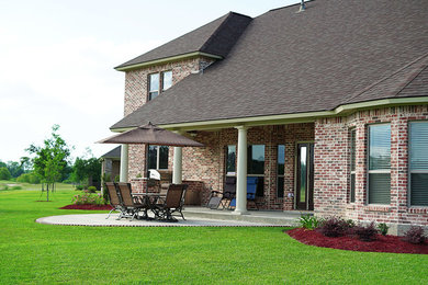Inspiration for a timeless exterior home remodel in New Orleans
